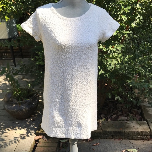 LARA Knit Cap Sleeve Mini Dress - Picture 1 of 2